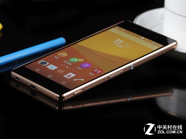 依舊三防 索尼Xperia Z3+今日?qǐng)?bào)價(jià)4099 