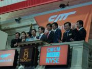 手機(jī)屏還不夠：LG或?qū)楸咎?、保時(shí)捷供應(yīng)中控顯示屏