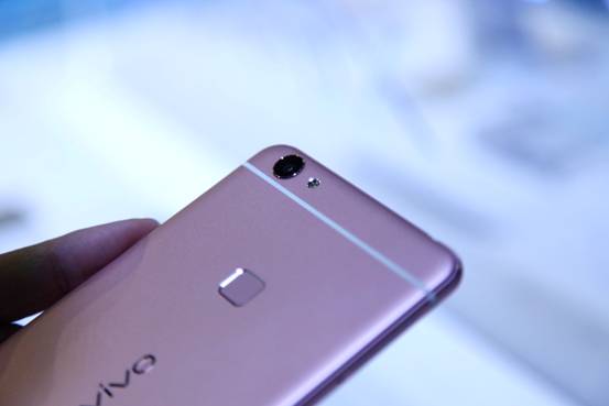 vivo參展中國(guó)移動(dòng)全球合作伙伴大會(huì)  