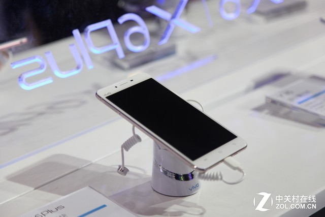 vivo參展移動(dòng)全球大會 X6&X6Plus受追捧 