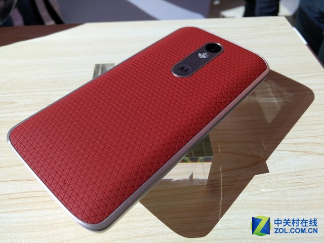 選擇決定實力 Moto X 極現(xiàn)場真機實拍