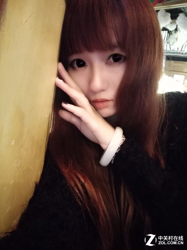除此外還提供韓式裸妝、可愛芭比、清新自然等8鐘自拍妝容可選。