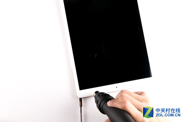 苛求對(duì)稱之美 iPad Pro拆解百圖賞析