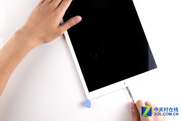 苛求對(duì)稱之美 iPad Pro拆解百圖賞析