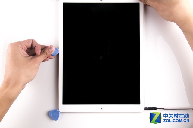 苛求對(duì)稱之美 iPad Pro拆解百圖賞析