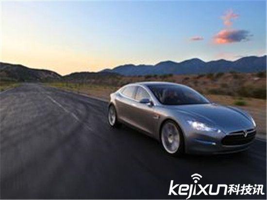 特斯拉起火自燃：電動(dòng)汽車是否真的安全？