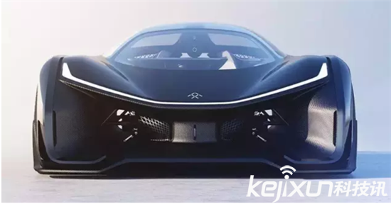 樂視超級(jí)汽車亮相：PK干趴特斯拉