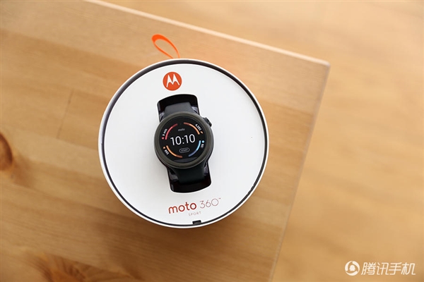 2388元！Moto 360運動版國行圖賞：硅膠腕帶