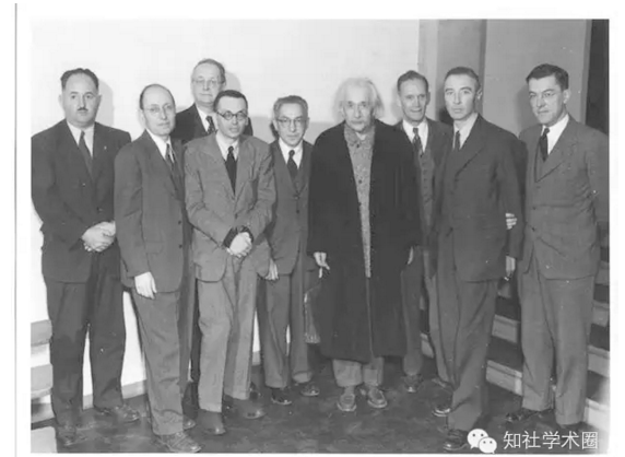 80年前，PRL為何拒絕了愛因斯坦的引力波預測？