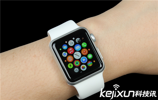 天了嚕！蘋果Apple Watch去年賣了1160萬塊！