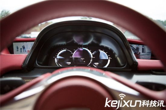 這款電動(dòng)超級(jí)跑車(chē)土豪都不淡定了：特斯拉默默吃灰！