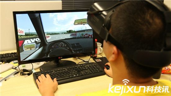 虛擬現(xiàn)實VR會取代智能手機：下一個潮流之巔