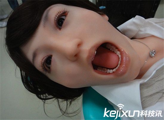 性愛(ài)機(jī)器人攻陷人類(lèi)：未來(lái)男人或失業(yè)