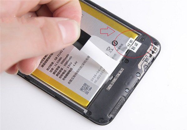 360手機(jī)N4做工如何？360手機(jī)N4拆機(jī)圖解評(píng)測(cè)