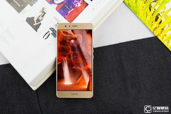 華為榮耀V8評測：麒麟950怎么樣？