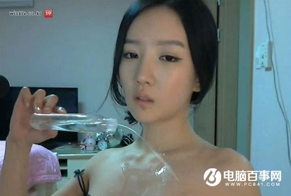 東莞風(fēng)月場所女性轉(zhuǎn)行女主播：衣服越少人氣越高