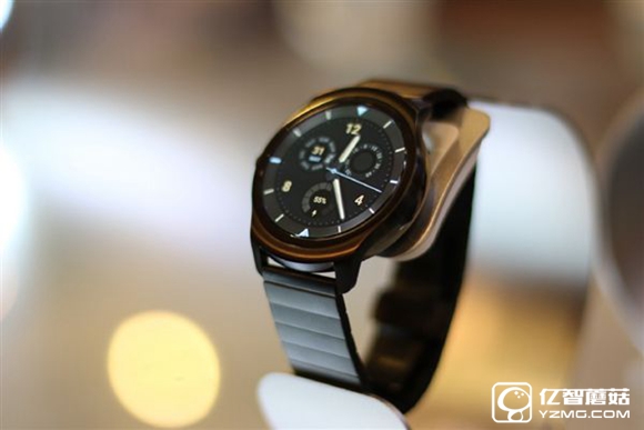 妹子也能戴了！Ticwatch 2現(xiàn)場圖賞：小巧時尚
