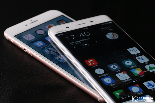 尖Phone:vivo Xplay5對(duì)比蘋(píng)果6s Plus 