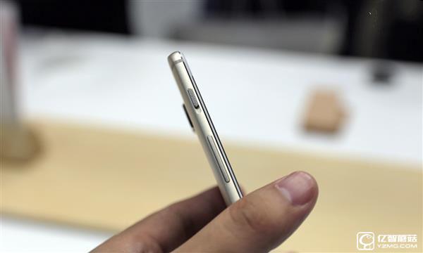 2499元買嗎？一加3上手體驗(yàn)：強(qiáng)的不止6GB內(nèi)存
