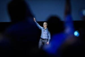 福布斯：iPhone落后怪蘋果對新技術(shù)保守