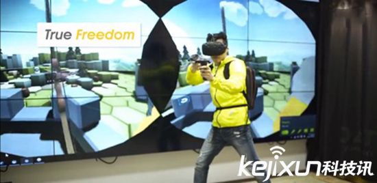 VR眼鏡便攜式PC背包來襲 移動(dòng)高效VR初顯現(xiàn)
