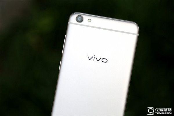 vivo X7和OPPO R9哪個(gè)好？vivo X7與OPPO R9區(qū)別對(duì)比