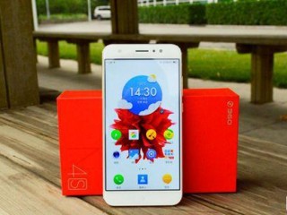  中興小鮮4和360手機N4S區(qū)別對比評測