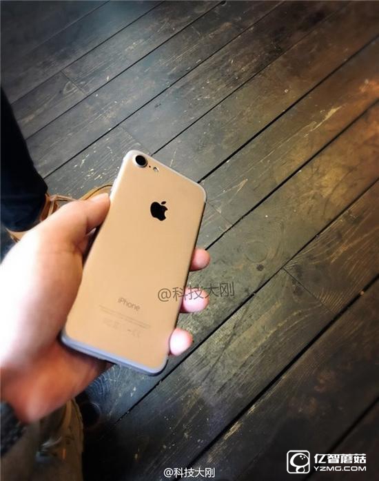 蘋果iPhone7/Plus/Pro齊曝光：正面無變化？