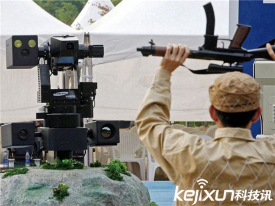 盤點(diǎn)：世界上那些智能機(jī)器人 超級警察