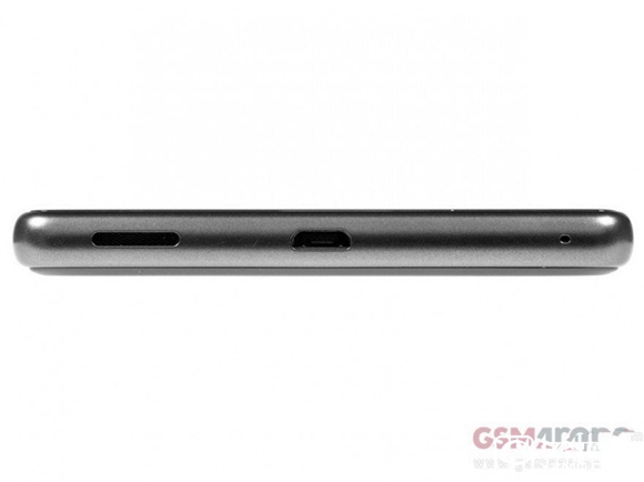 索尼Xperia XA Ultra評(píng)測(cè),大屏窄邊