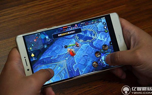 榮耀Note8和8買哪個好？續(xù)航拍照與對比總結