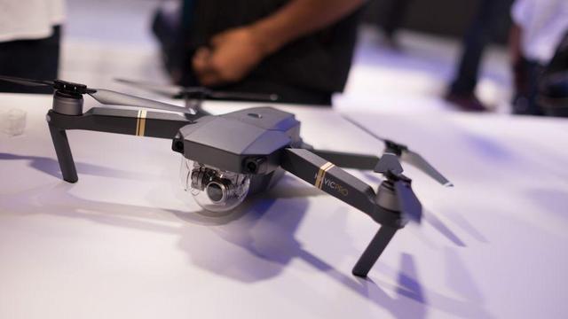 外媒上手大疆Mavic Pro折疊無人機(jī) 被感動(dòng)哭了