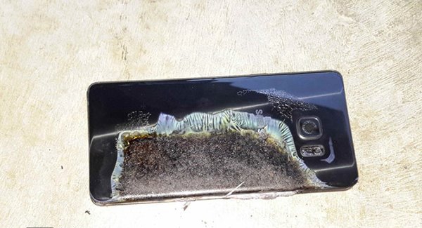美國(guó)所有航班今起禁止三星Note7登機(jī)！關(guān)機(jī)都不行