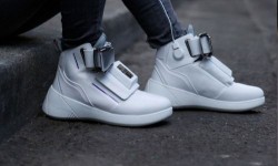 維珍航空運(yùn)動(dòng)鞋簡(jiǎn)直酷斃了：全球僅一雙