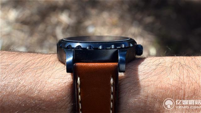 Fossil Q系列全新安卓表體驗(yàn) 戴出機(jī)械表的感覺