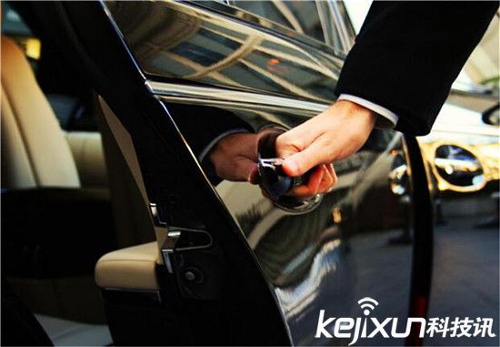 Uber或?qū)⒂谂f金山推出無(wú)人駕駛專車(chē)服務(wù)