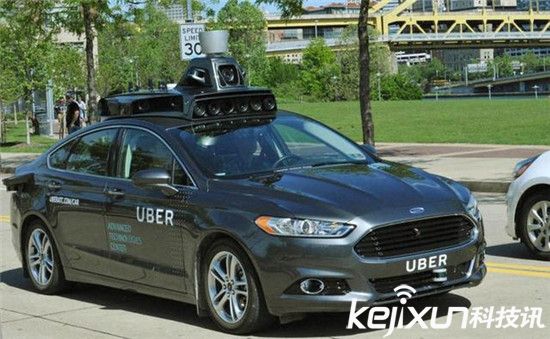 Uber或?qū)⒂谂f金山推出無(wú)人駕駛專車(chē)服務(wù)