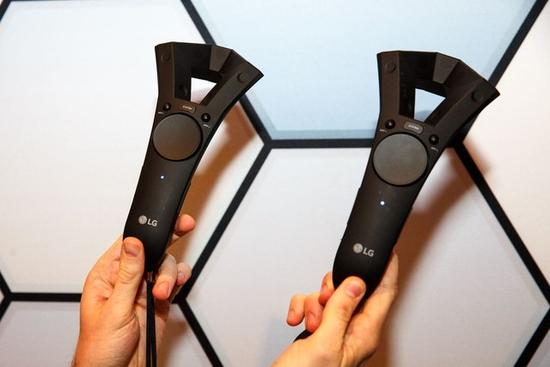 完爆HTC Vive？新款LG VR頭顯亮相MWC