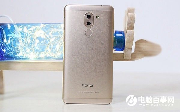 魅藍E2和榮耀暢玩6X哪個好？魅藍E2和榮耀6X對比