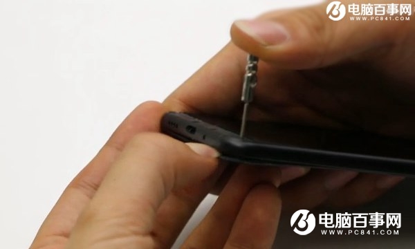 小米5C后蓋怎么打開(kāi)？能換嗎？小米5c拆后蓋教程