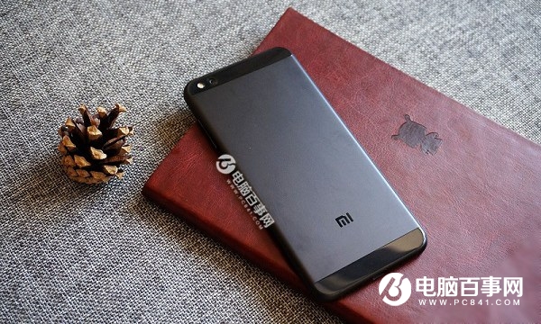 小米5C后蓋怎么打開(kāi)？能換嗎？小米5c拆后蓋教程