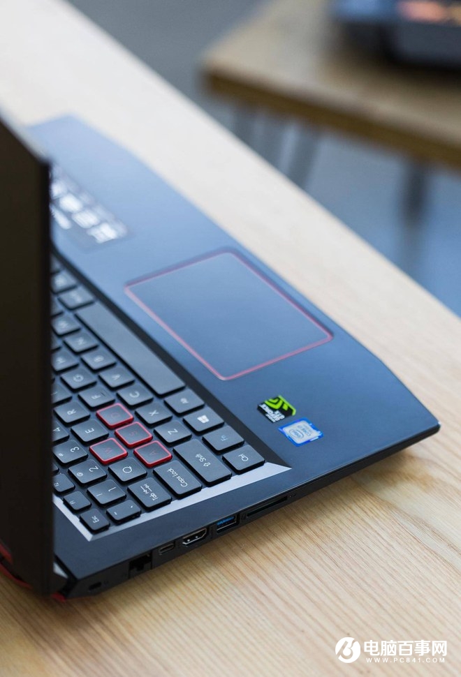 Acer Helios 300怎么樣 宏碁掠奪者Helios 300游戲本評(píng)測(cè)