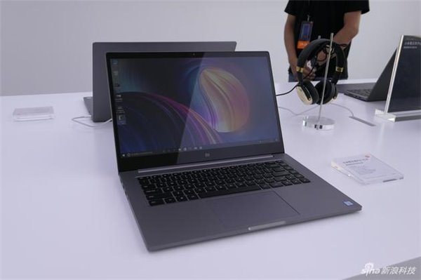 小米筆記本Pro體驗(yàn) 性能如何對(duì)飆MacBook Pro？