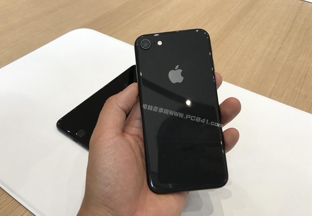 iPhone8和iPhone7哪個(gè)好 iPhone8和7區(qū)別對比
