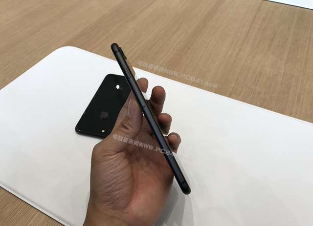 iPhone8和iPhone7哪個(gè)好 iPhone8和7區(qū)別對比