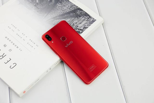 vivo X21i值得買嗎？vivo X21i評(píng)測