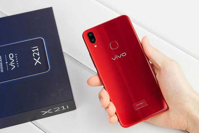 vivo X21i值得買嗎？vivo X21i評(píng)測
