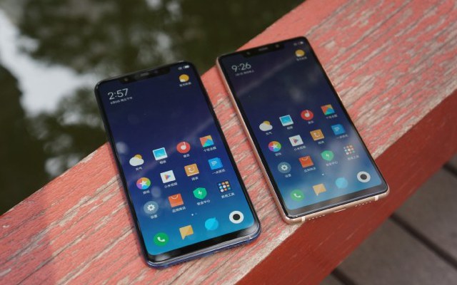 小米8和小米8 SE對(duì)比圖賞 外觀哪個(gè)好看？