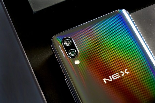 vivo NEX值得買嗎？vivo NEX全面評(píng)測(cè)