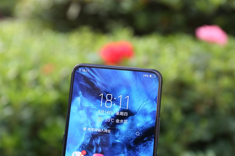 首發(fā)升降式相機 vivo NEX評測：這才是未來的手機